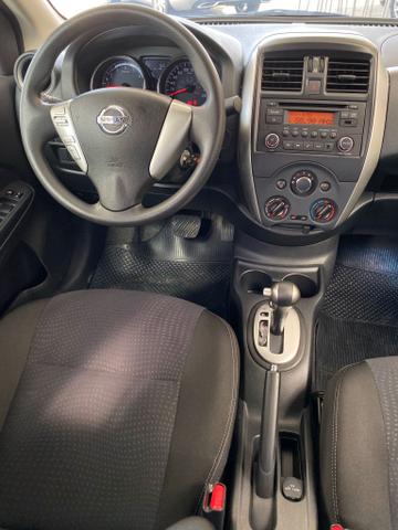 Nissan Versa SV 1.6 CVT Flex 2016/2017 14.000 km!! - Foto 3