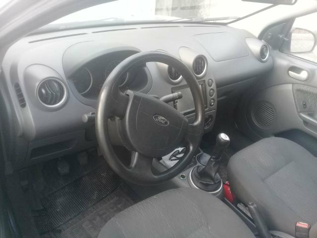 Ford fiesta sedan 2005 - Foto 5