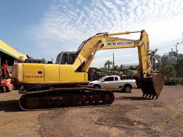 Escavadeira Hidráulica New Holland Modelo E215ME Ano 2008 - Foto 5