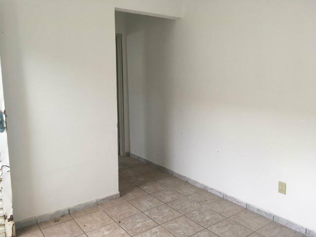 Kitnet ao lado da Unievangelica Aluguel R$ 700,00 - Foto 2