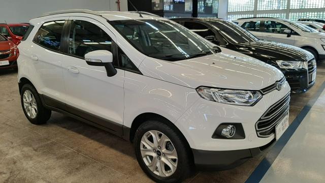 Ford 16/2017 Ford Ecosport titanium completa branca impecável confira?
