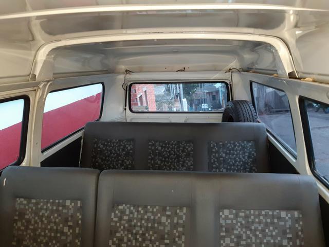 Vendo essa Kombi super nova raridade. Fone?(68)99950?8278 - Foto 6