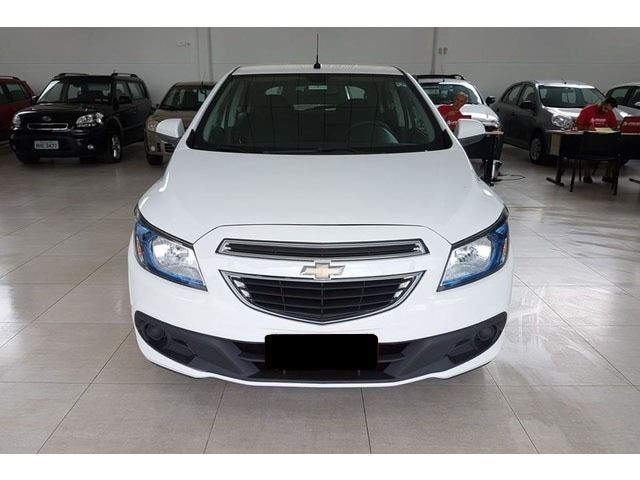 Chevrolet onix 1.4 - Foto 4