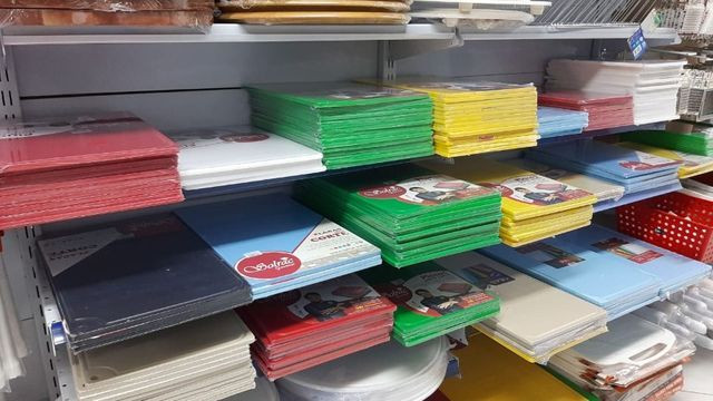 Tabuas de corte em cores contato Arnildo