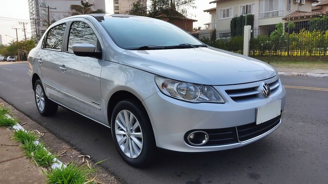 VOYAGE COMFORTLINE 1.6 COMPLETÍSSIMO ACEITO TROCA .
