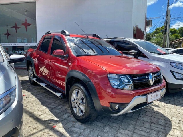 DUSTER OROCH DYNAMIQUE 2.0 AUTOMÁTICO COM GNV G5. FINANCIAMOS