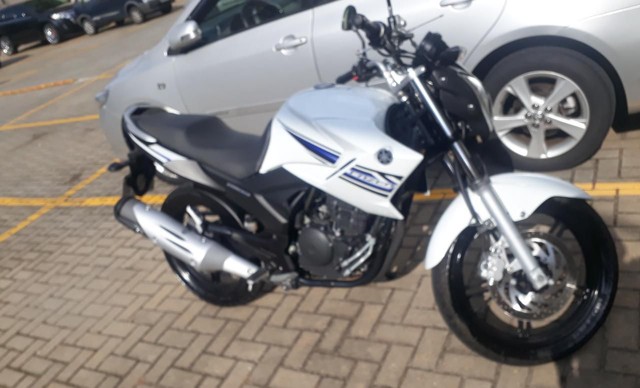 FAZER 250 EDIÇÃO LIMITADA