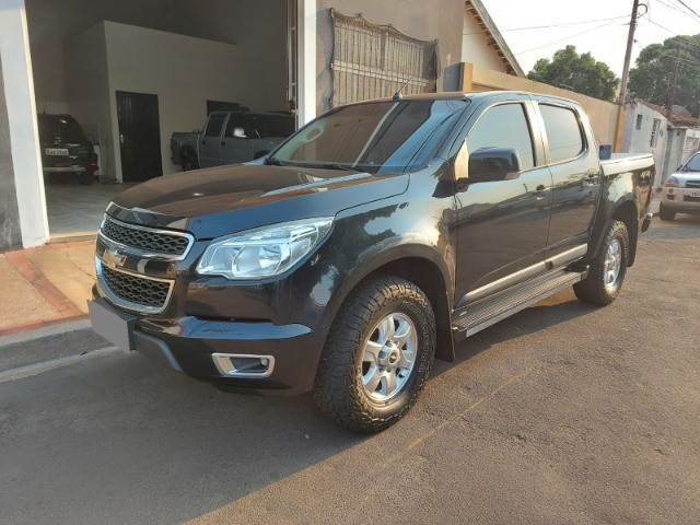 S10 LT 2.8 DIESEL 4X4 2013 AUTOMÁTICA C/ BANCOS DE COURO