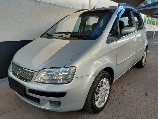 FIAT IDEA 1.4 ELX MANUAL COMPLETO 2010