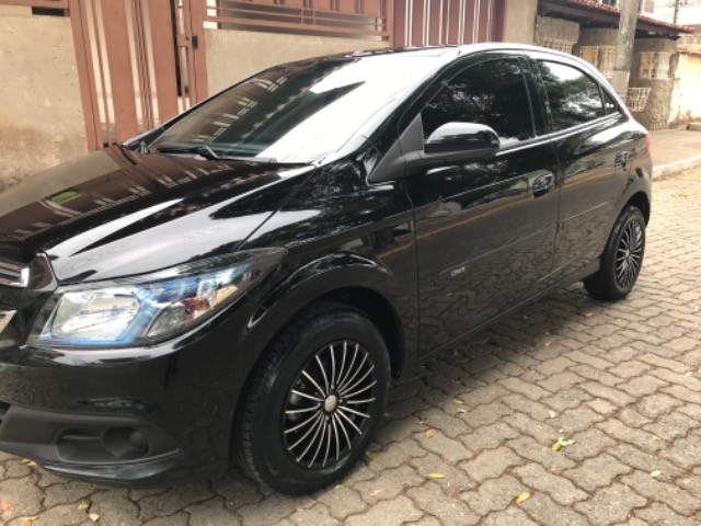 GM/ÔNIX LT 1.4 8V FLEX 2015 Ú.DONA