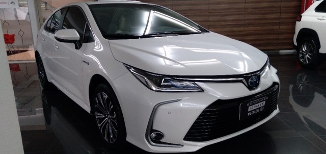 TOYOTA COROLLA ALTIS HYBRID PREMIUM 1.8 VVT-I 16V CVT BRANCO 2021/2022
