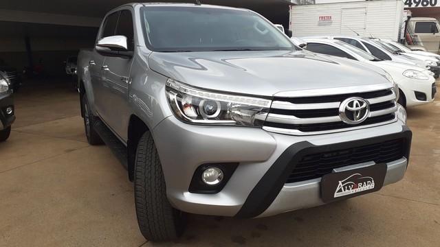 HILUX SRX AUT 4X4
