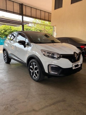 RENAULT CAPTUR 1.6 FLEX 2019 AUTOMATICA, COMPLETA, BLACK PIANO, TROCO E FINANCIO.