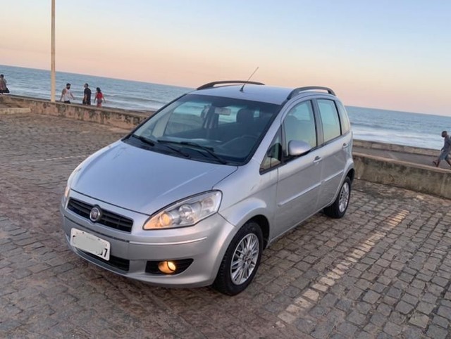 FIAT IDEA ATRRACTIVE 1.4 FLEX 2012 COMPLETO NOVO