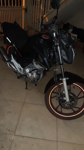VENDO CG FAN TOP DE LINHA