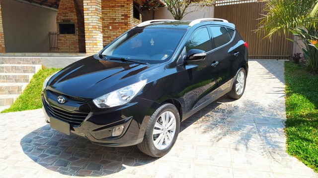 HYUNDAI IX35 2.0 4X2 WD MANUAL 2012