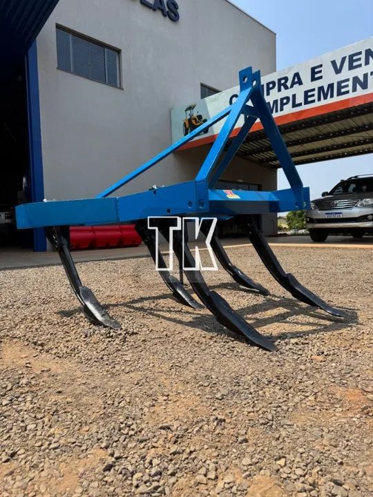 cod. 1148 - Subsolador de 5 hastes - TK Tratores Nova Andradina - MS  - Foto 4