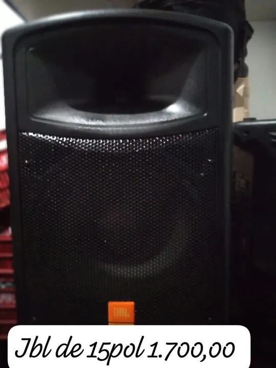 Caixa jbl de 15polegadas 