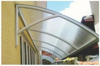Telhado de Policarbonato com Estrutura Metálica Galvanizada  - Foto 3