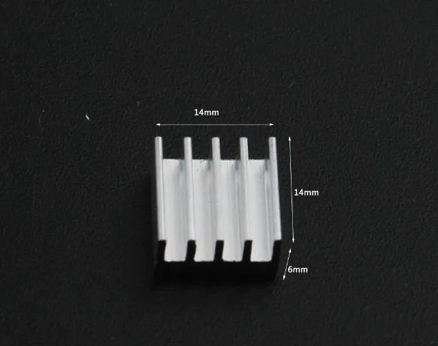 20 unidades de Dissipador de Calor de Alumínio com Autoadesivo 14x14x6mm VRM - CPU - GPU - Foto 4
