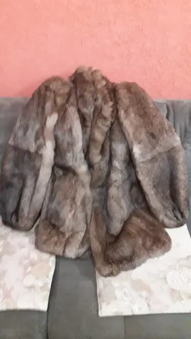 Casaco de pele da Pólo Norte tamanho M bem conservado