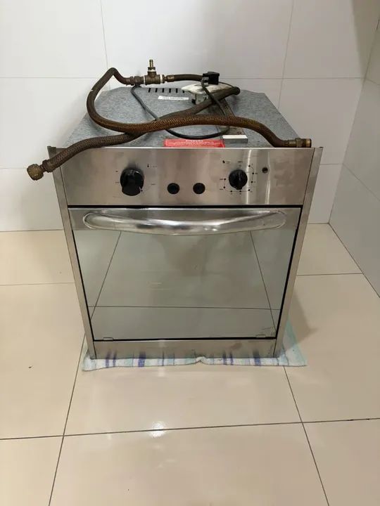 Forno de embutir a Gás 50l Venax Usado