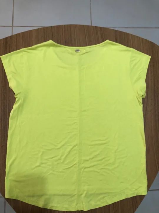 Blusa Colcci amarelo neon - Foto 3