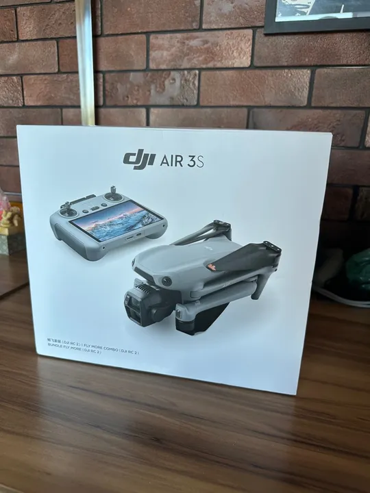 Drone DJI Air 3S Fly More Combo - Novo