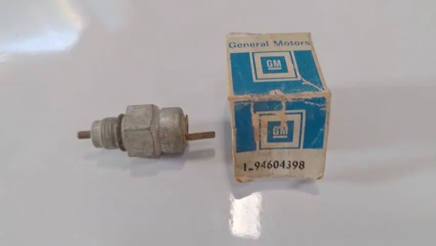 Interruptor Sensor Cilindro Mestre Do Freio Varga Opala 77/ - Foto 2