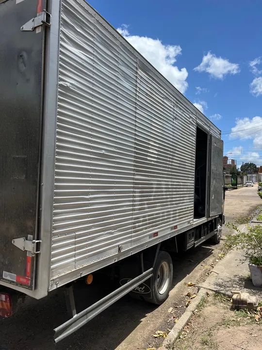 FORD CARGO 816 ANO 2015 - Foto 4