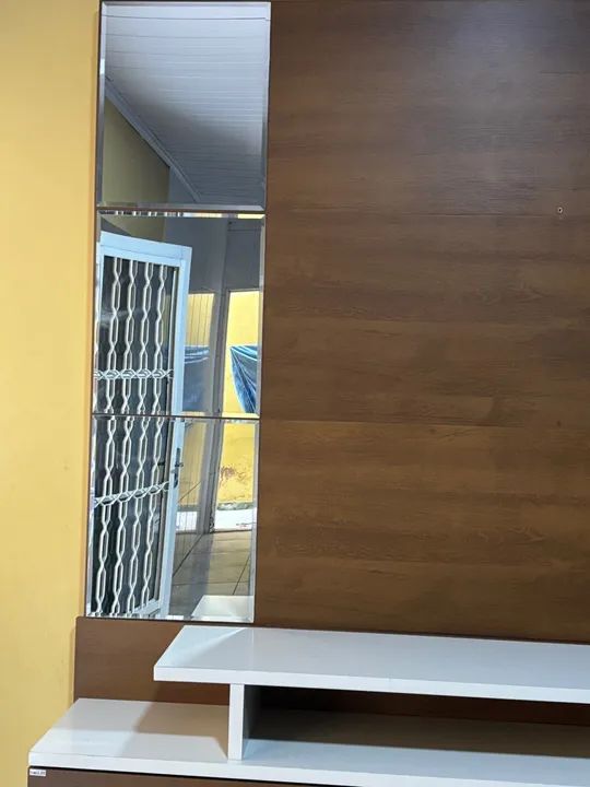 Painel para TV com Prateleira e Gavetas - Foto 2
