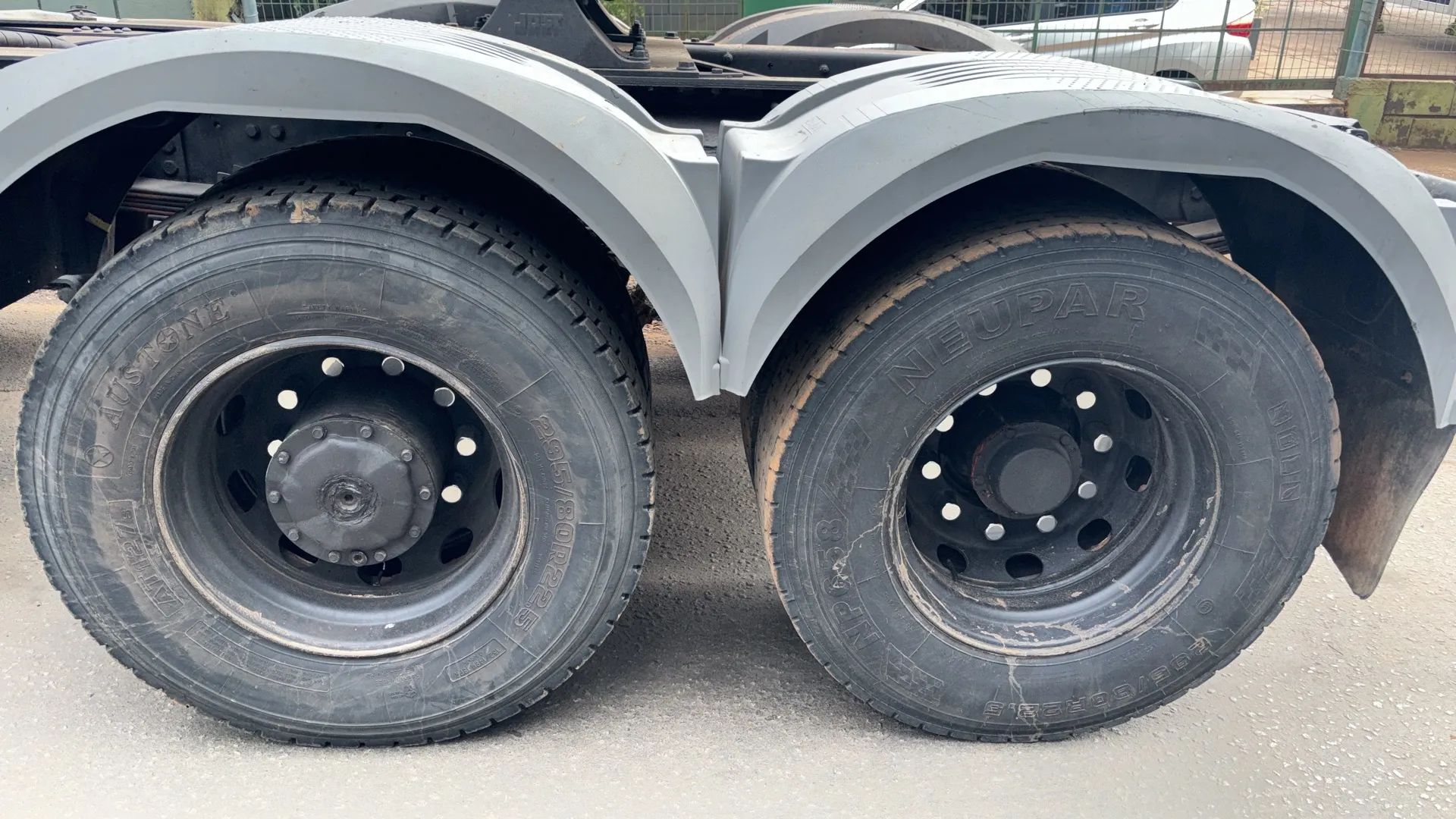 MB Axor 2040/2540 6x2 - Foto 9