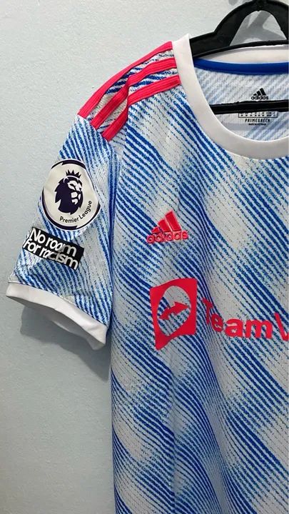 Camisa Manchester United  21/22 R$120 promoção de ano novo !pra vender rápido ! - Foto 2