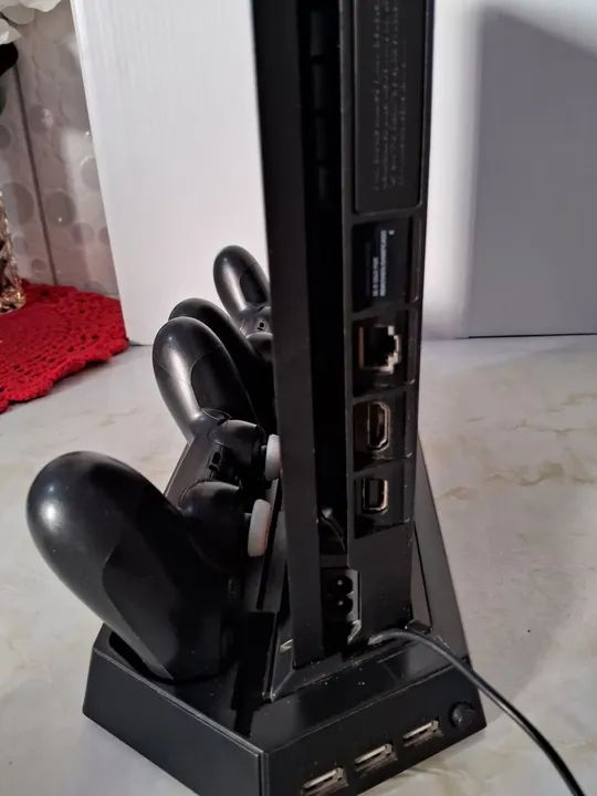 Ps4 slim 1TB semi novo+suporte com cooler - Foto 5