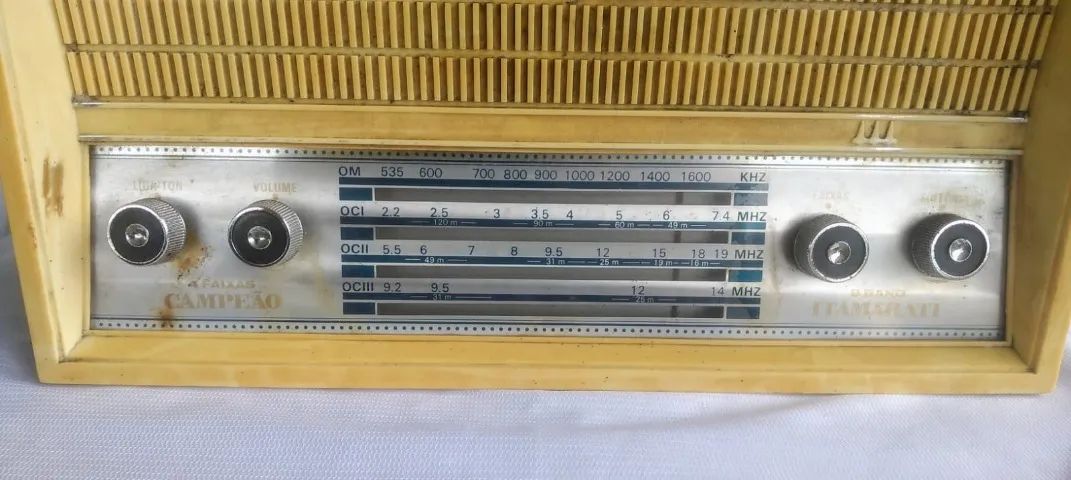 Vintage - Rádio Campeão mod. Itamaraty - anos 60 , funcionando - Foto 5