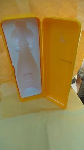 Porta garrafa antiga de champagne formato de geladeira veuve clicquot  - Foto 3