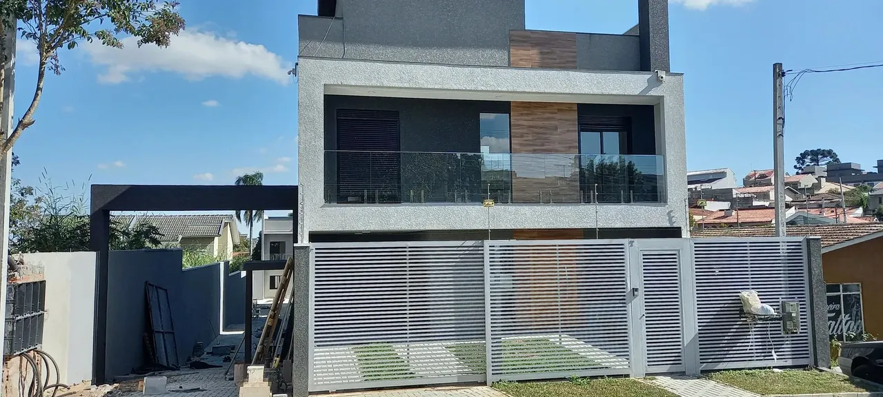 SOBRADO NO UBERABA - NOVOS - COM ESPAÇO GOURMET