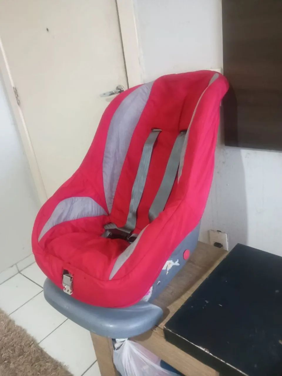 CADEIRÃO DE CARRO DE 1 A 5 ANOS DE IDADE UNISSEX  - Foto 2