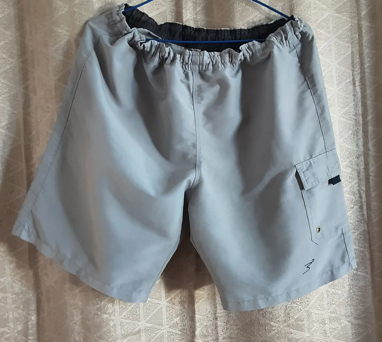 Duas Bermudas Tamanhos G e M