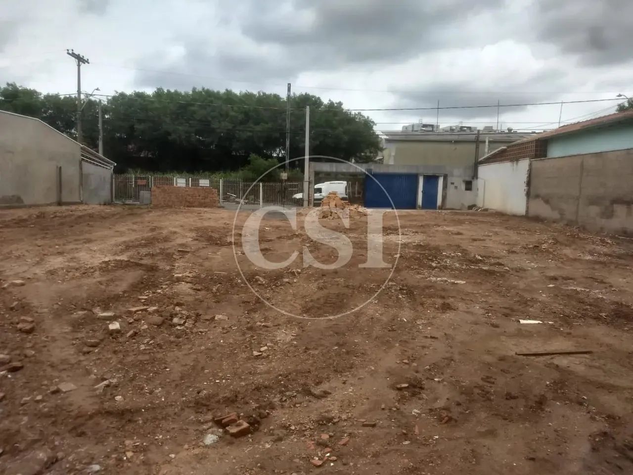 Lote/Terreno à Venda, 730 m² por R$ 1.020.000