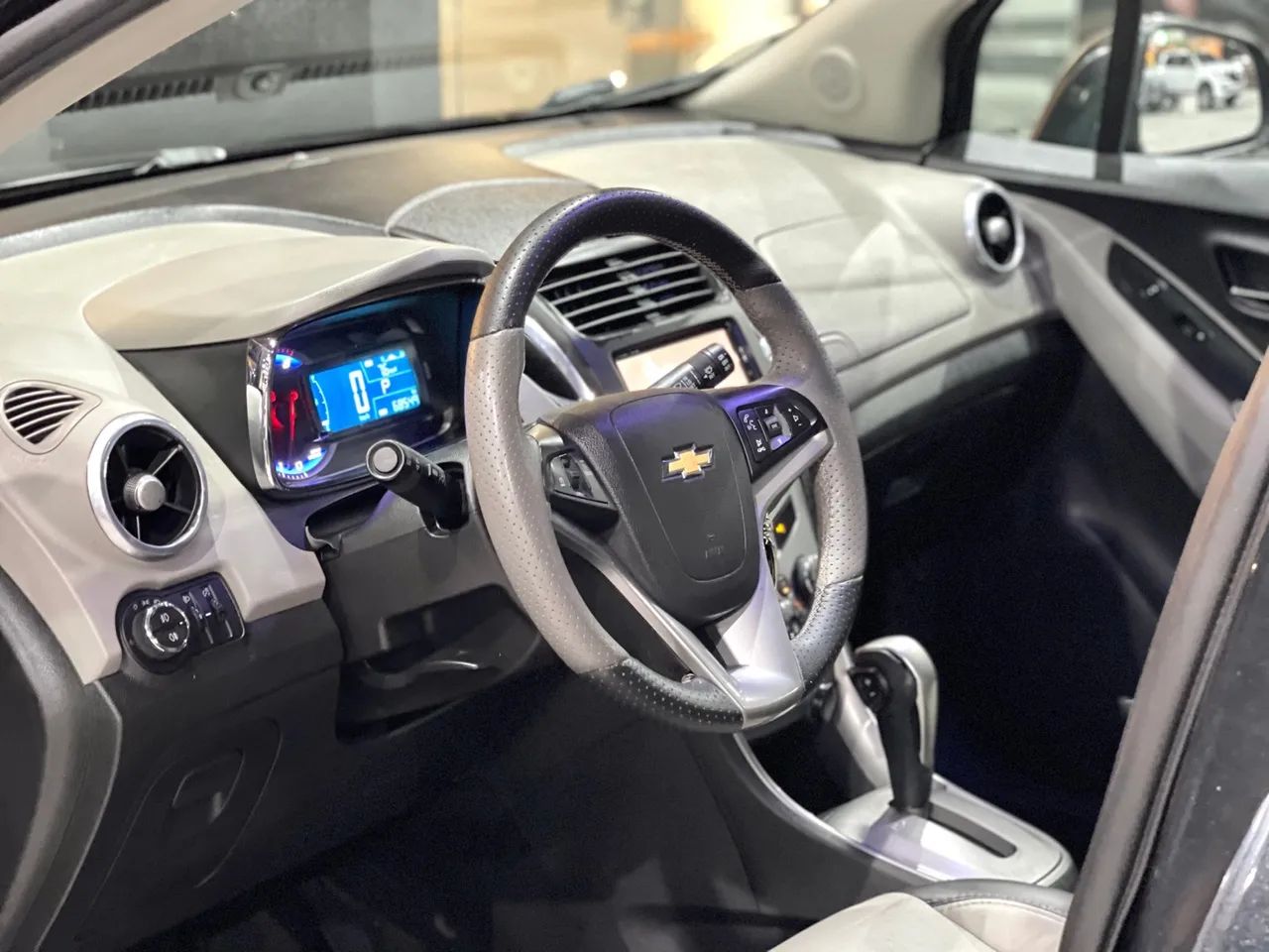 TRACKER LTZ 1.8 2015 AUTOMÁTICO - TETO SOLAR  - Foto 4