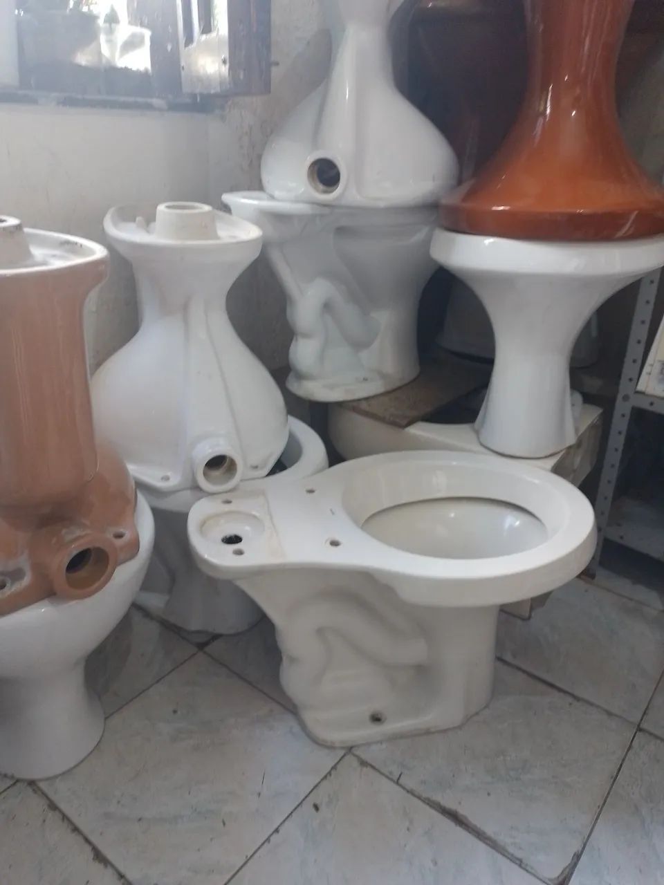 Vaso sanitário normal  40$ vaso sanitário acoplado  50$ SEM CAIXA. - Foto 4