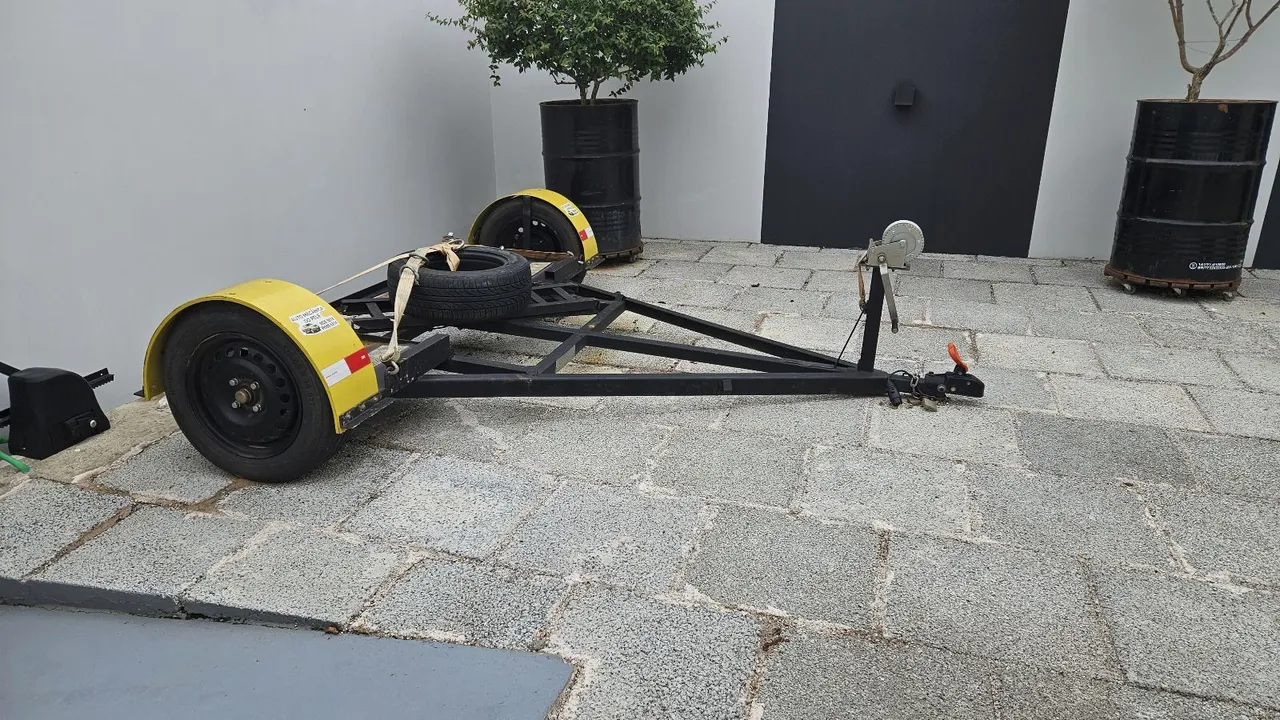 Carretinha estilo asa delta para transporte