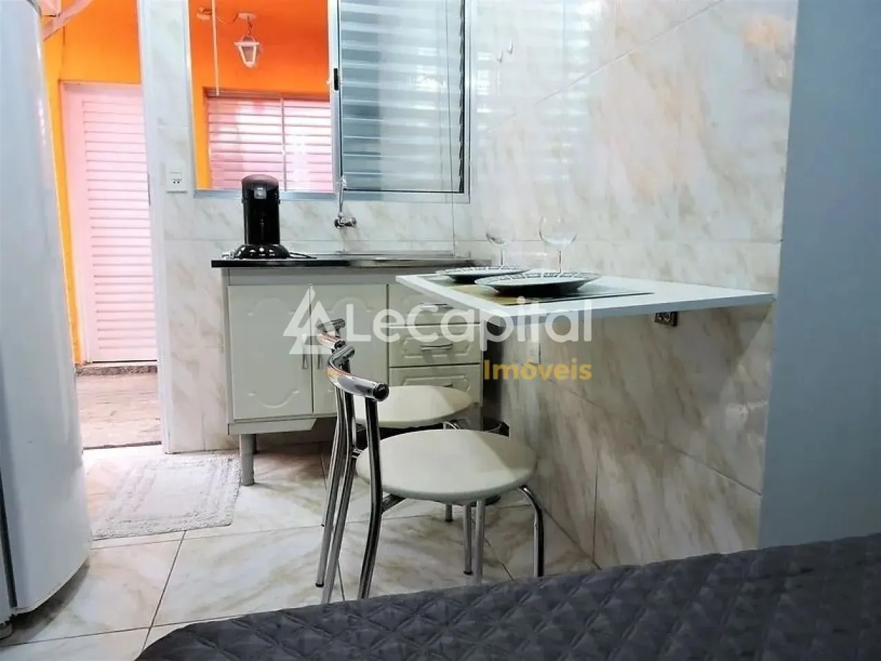 STUDIO EM SANTO AMARO MOBILIADO SEM VAGA DE GARAGEM