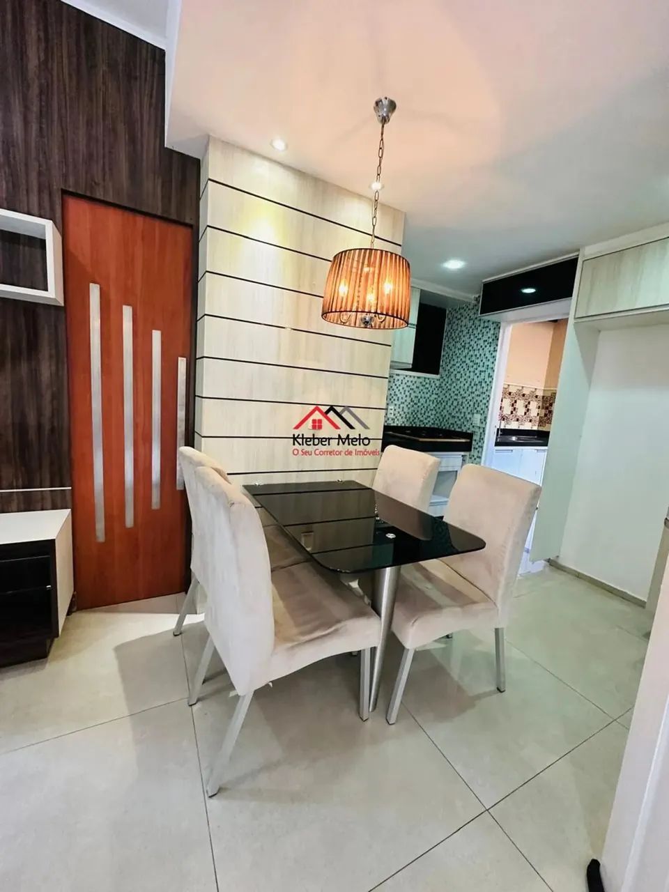 Linda Casa Mobiliada e Reformada no Monte Prince - Foto 2