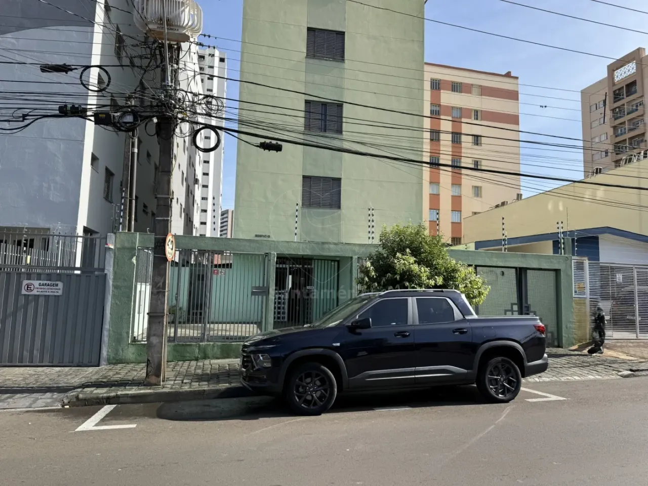 Apartamento para venda com 1 quarto no Edifício Solar do Lago