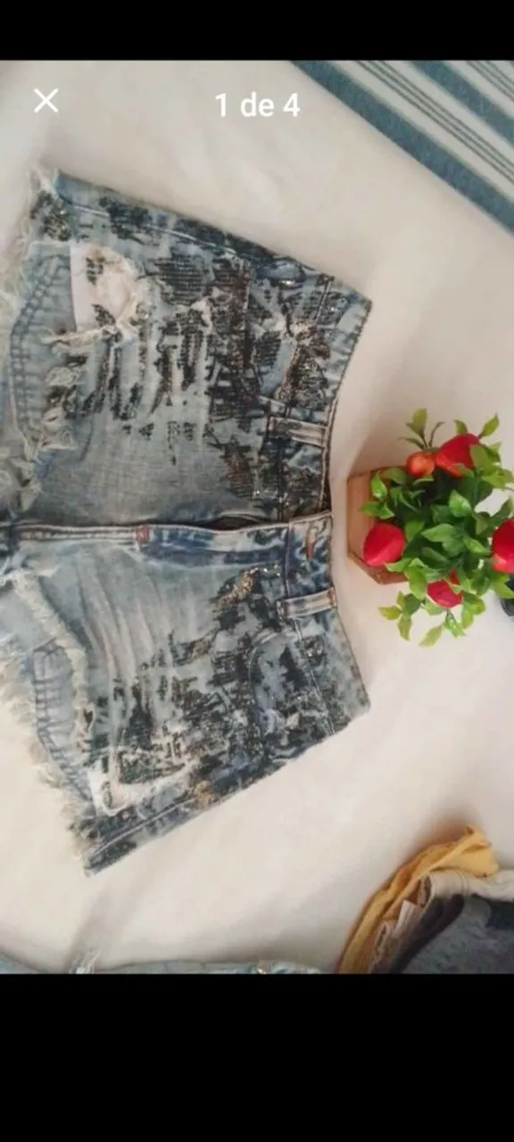 Shorts Jeans Feminino Detalhado