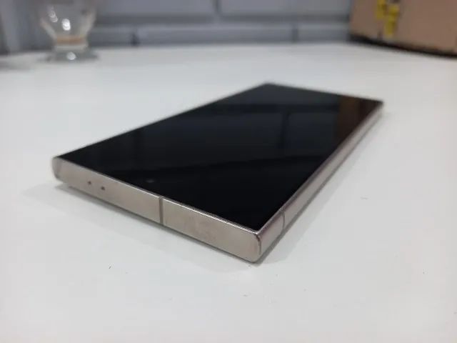 Samsung Galaxy S24 Ultra - 512GB - Titanium Grey - Celulares e