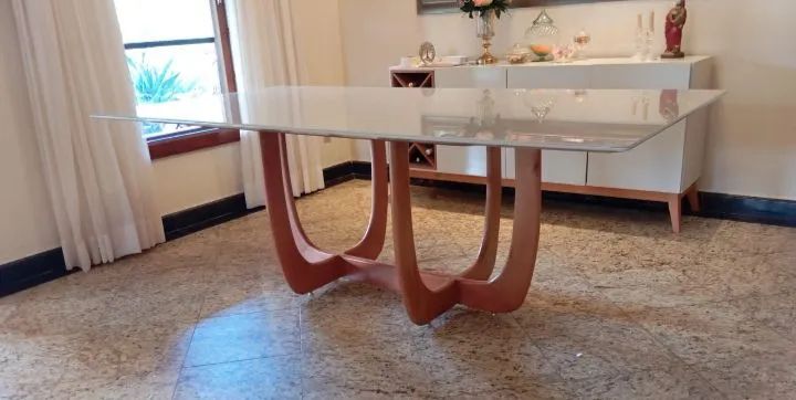 Mesa de Jantar tampo Vidro com 8 Cadeiras madeira maciça  - Foto 2