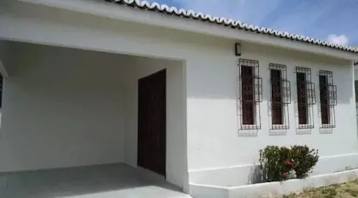 Casa com 3 dormitórios para alugar, 150 m² por R$ 2.340,00/mês - Monte Belo - Natal/RN